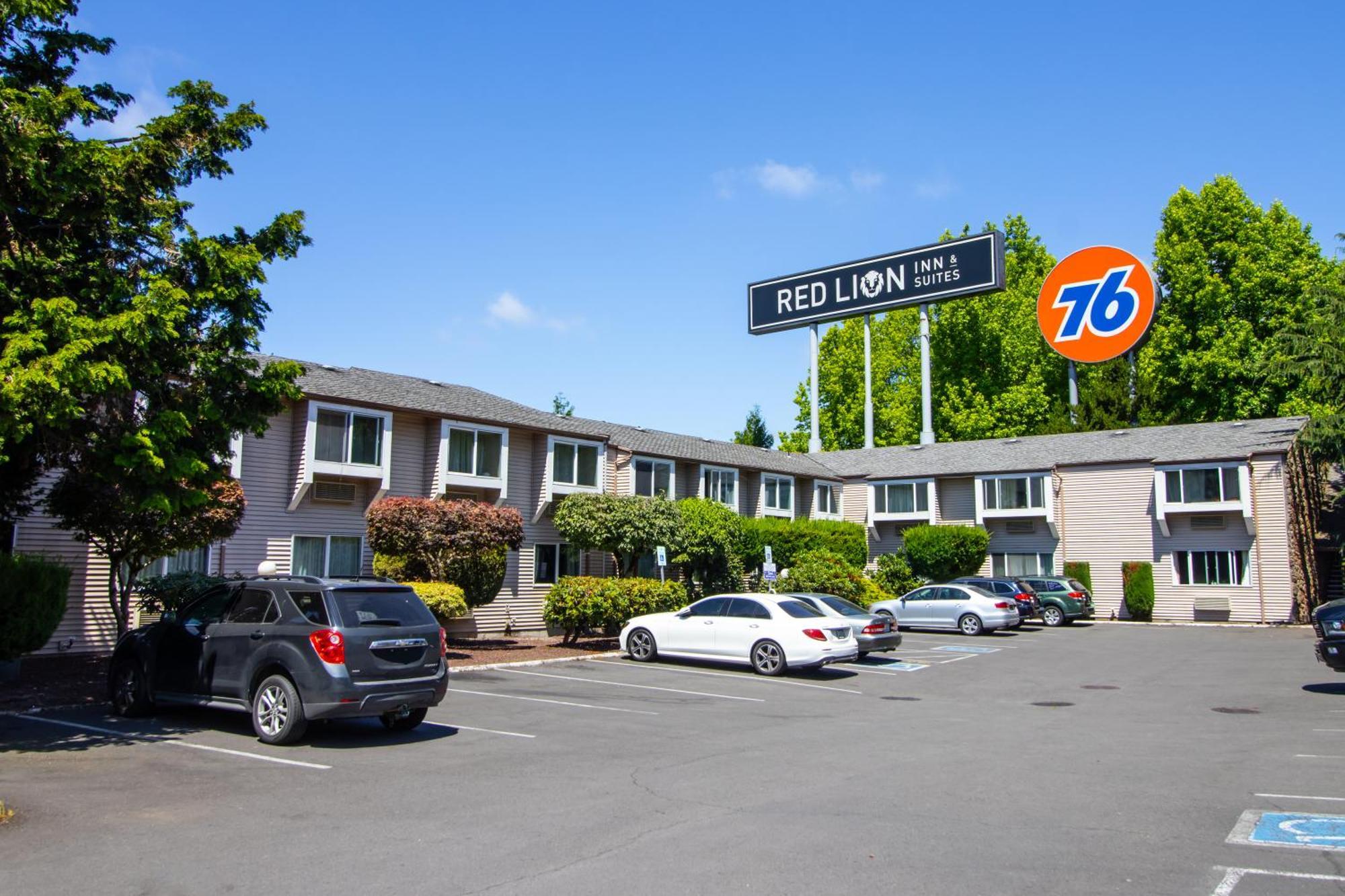 Red Lion Inn & Suites Vancouver Dış mekan fotoğraf
